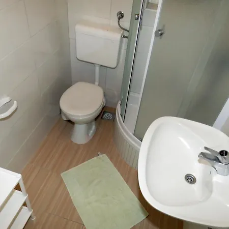 De La Marina Apartment