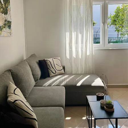 De La Marina Makarska